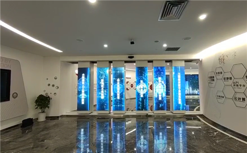 開合滑軌屏_摩拓為MOTOVI數(shù)字展廳工程案例